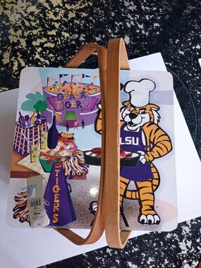LSU wicker picnic basket